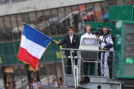 Alonso waves off the 2014 24 Heures du Mans © James Moy Photography