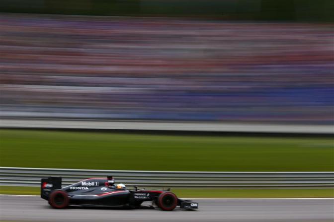 Tough times for McLaren Alonso / Austrian GP 2015 c/o James Moy Photography